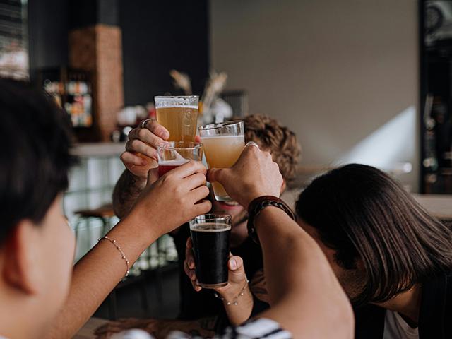 repas_de_groupe_restaurant_traditionnel_la_table_des_halles